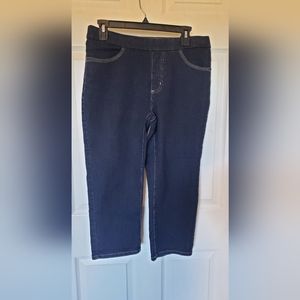 Lee crop jeans - size 10
